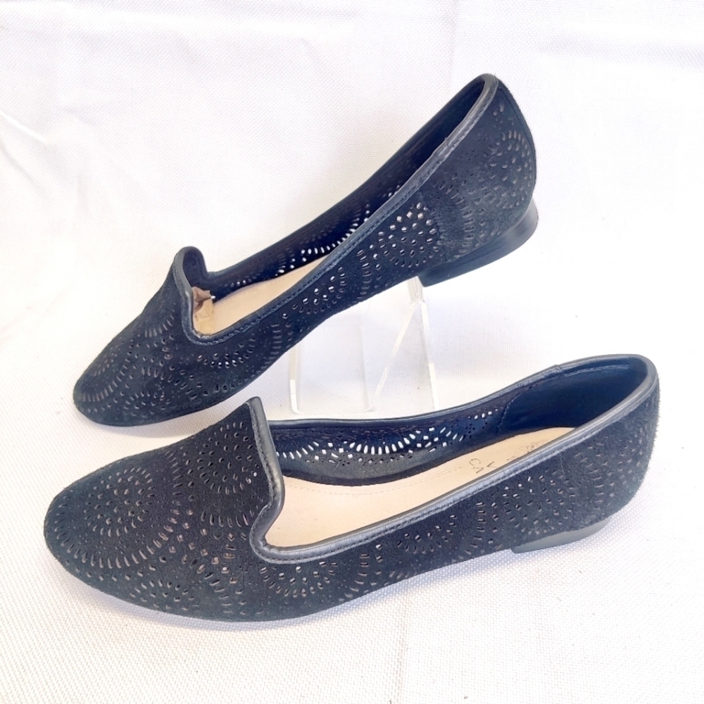 Vince Camuto Womens Black Lancaster Suede Leather Laser Cut Out Flats Sz 6.5